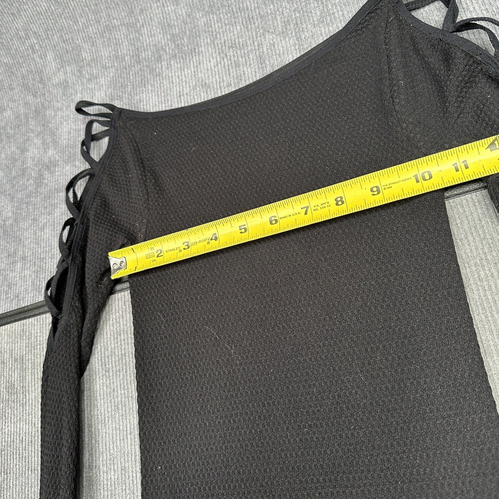 v - Picture 4 of 5